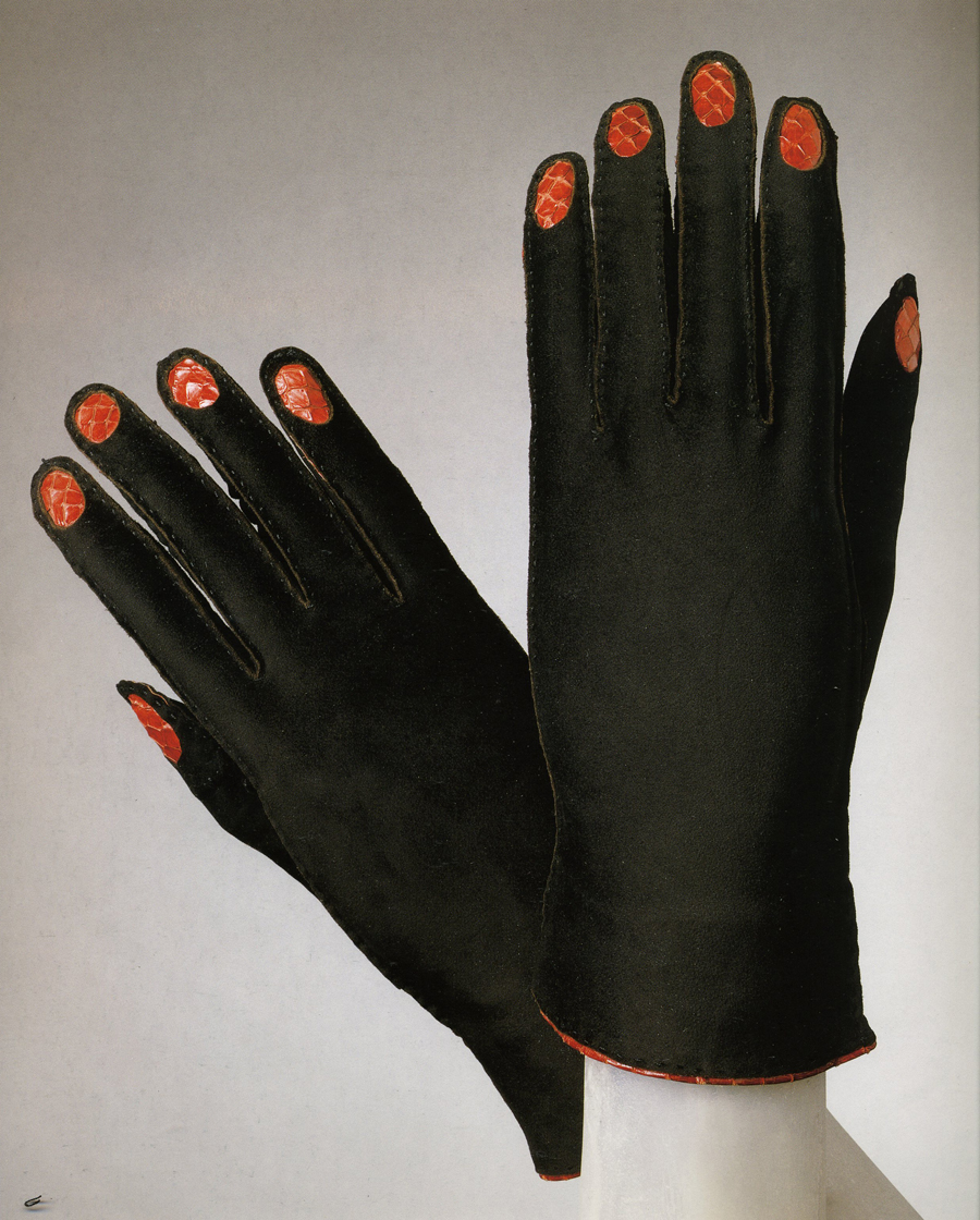 Women's Gloves by Elsa Schiaparelli, August 1936. Housed at Philadelphia Museum of Art